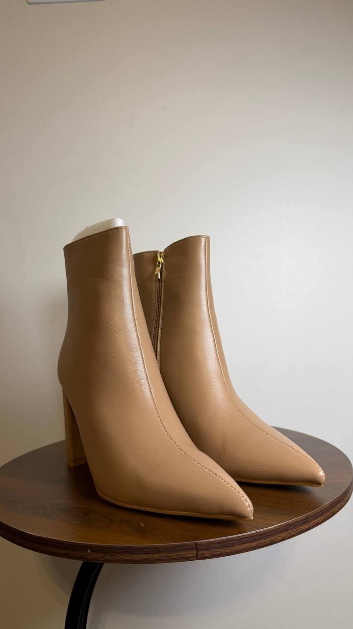 G.C. Shoes Nude Faux Leather Booties Size 8 New in Box $99.99