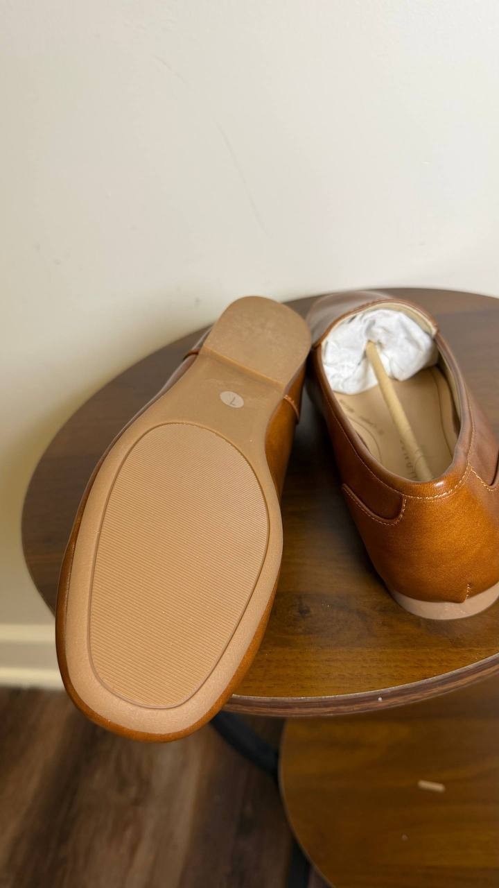 Journee Cognac Ballet Flats 7WD NIB MSRP $79