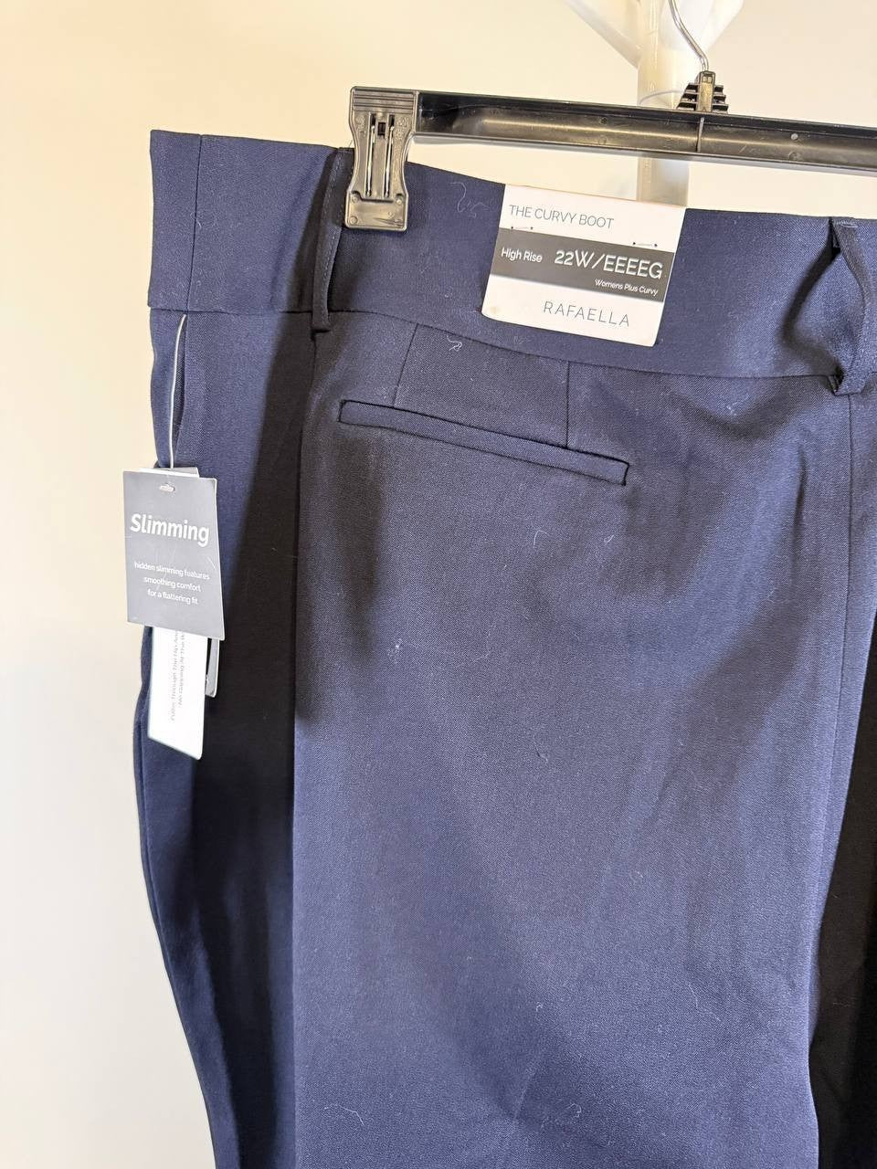 Rafaella Gabardine Bootcut Stretch Pants –Black– Size 22W – NWT – $89