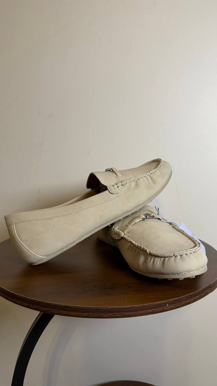 Aerosoles Women’s Loafers 8.5W Beige Faux Nubuck – New in Box MSRP $89