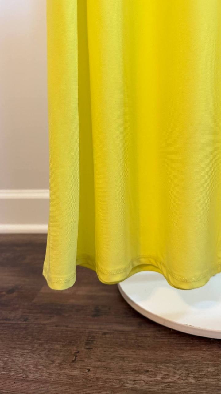 Vince Camuto Women’s  Maxi Dress Lime Crew Neck Size L NWT $69 (needs washing)
