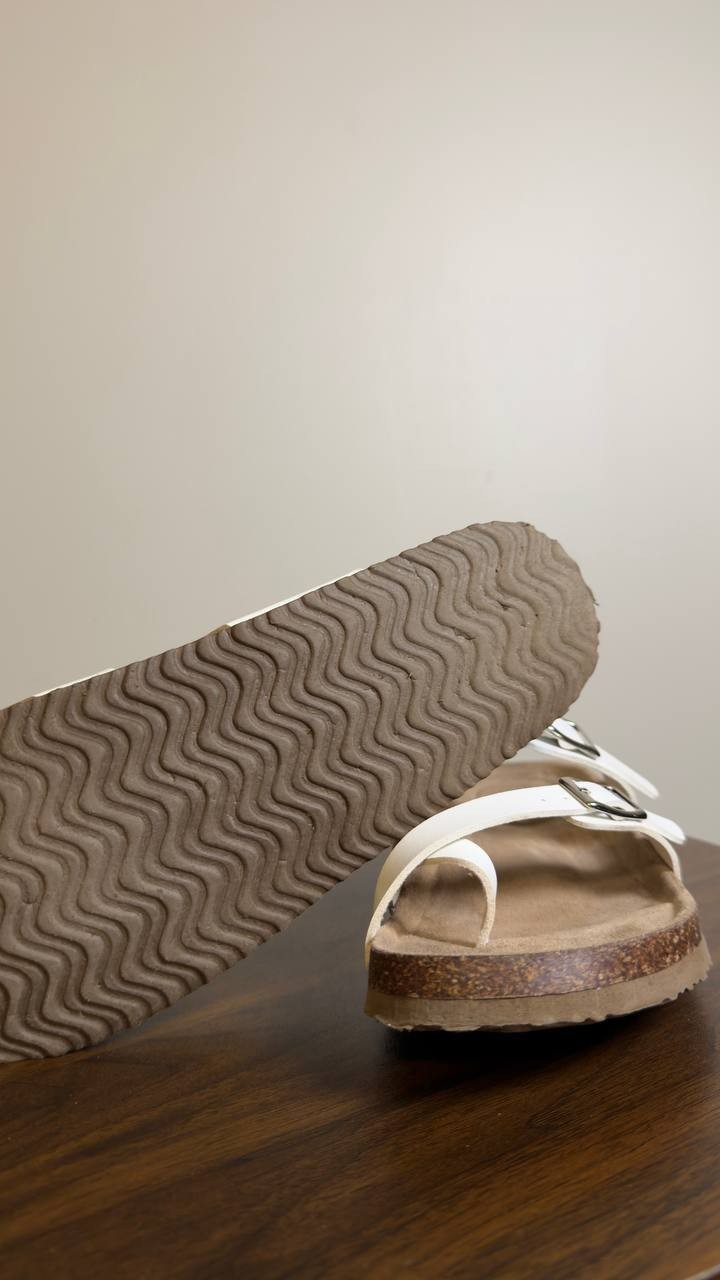 MaddenGirl Footbed Sandals White 7.5 New $55.00