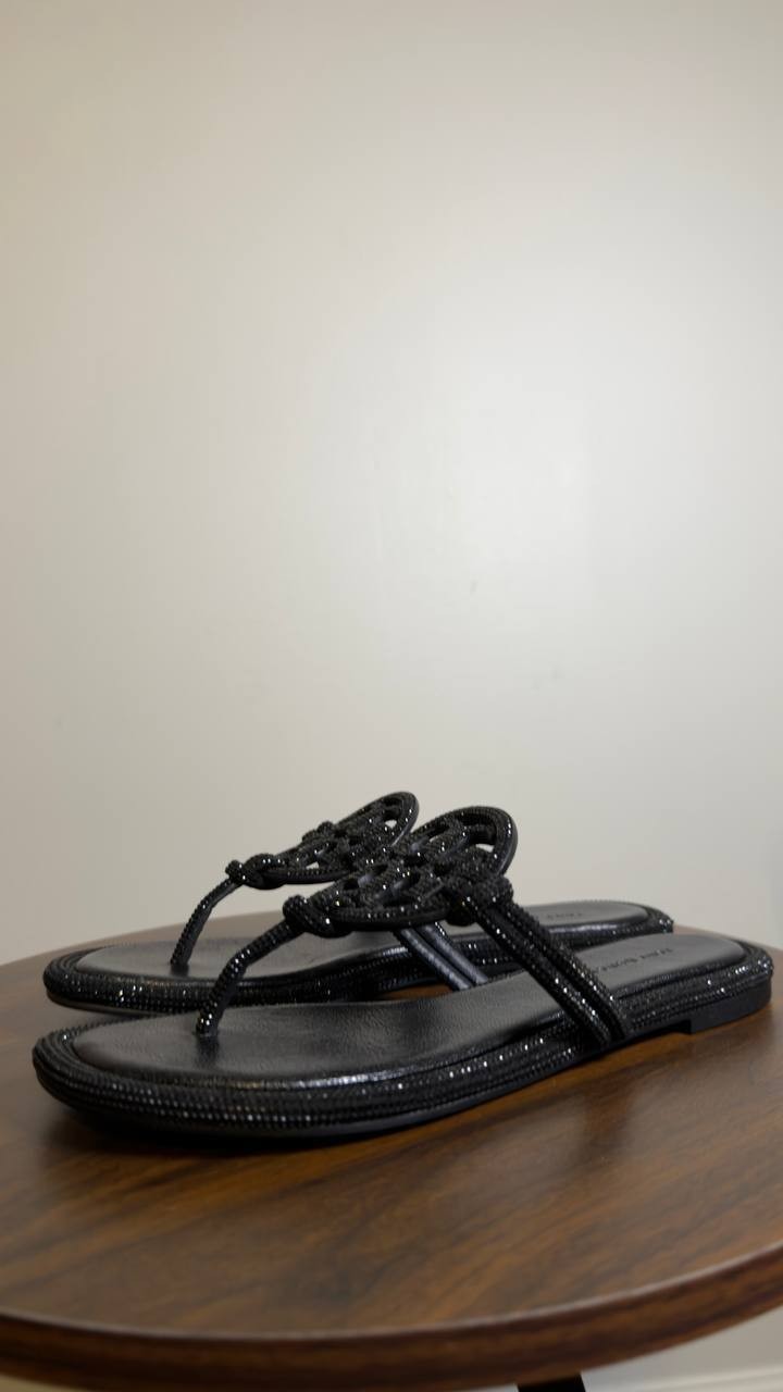 Tory Burch Thong Sandals Perfect Black 6 New $300.00