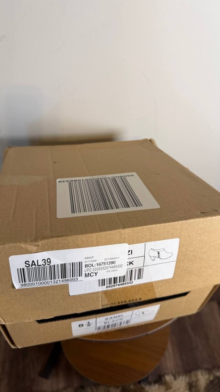 Journee Sanzi Booties 8.5 Black Faux Suede Zip‑Up Round Toe NIB msrp$48.49