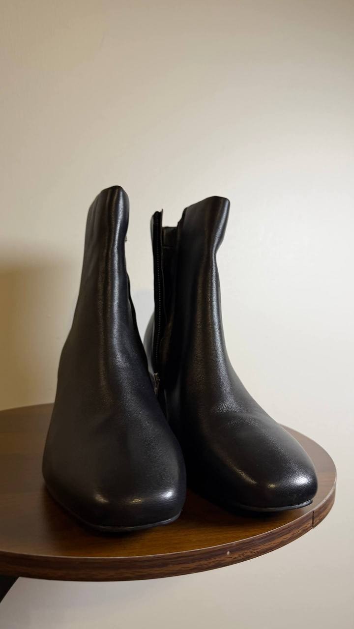Rockport Women’s Block Heel Booties – Size 9M – Black – New in Box – MSRP $169