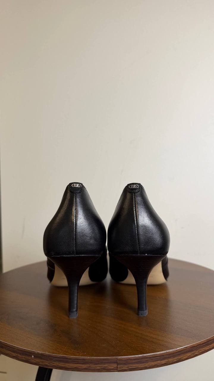 Michael Michael Kors Black Leather Pointed Toe Pumps Size 8.5M NIB MSRP $150