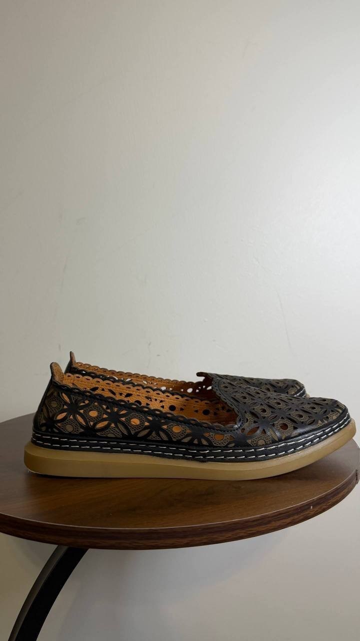 Cools 21 Flats 7.5 Black Leather Comfort Shoes New in Box
