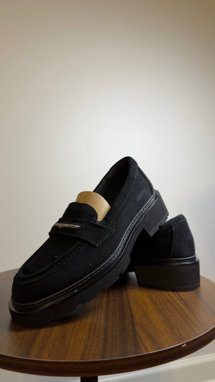 Clarks  Loafers  Black  5M  New  $110