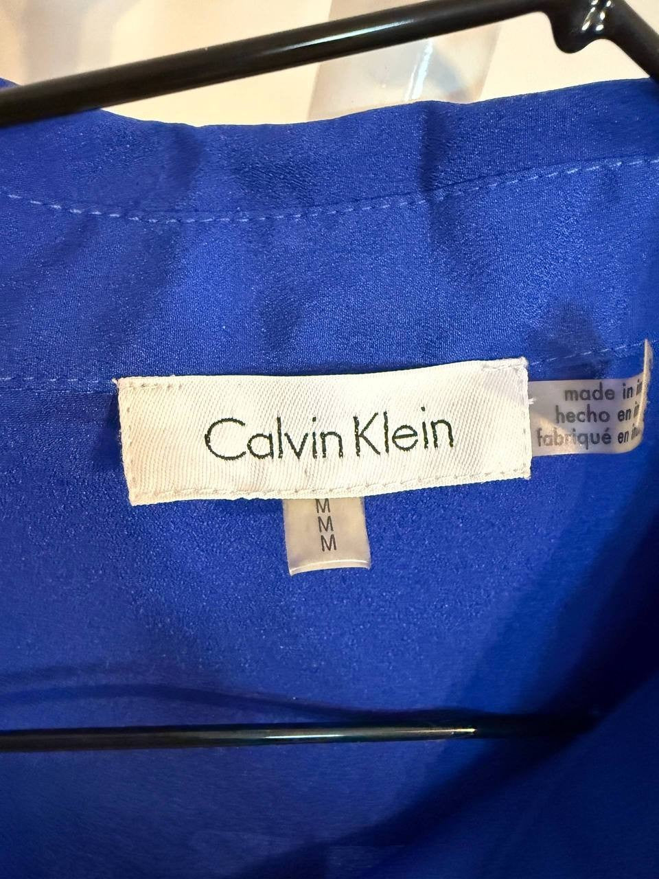 Calvin Klein Cold‑Shoulder Button‑Down Blouse – Size M – NWOT – $70