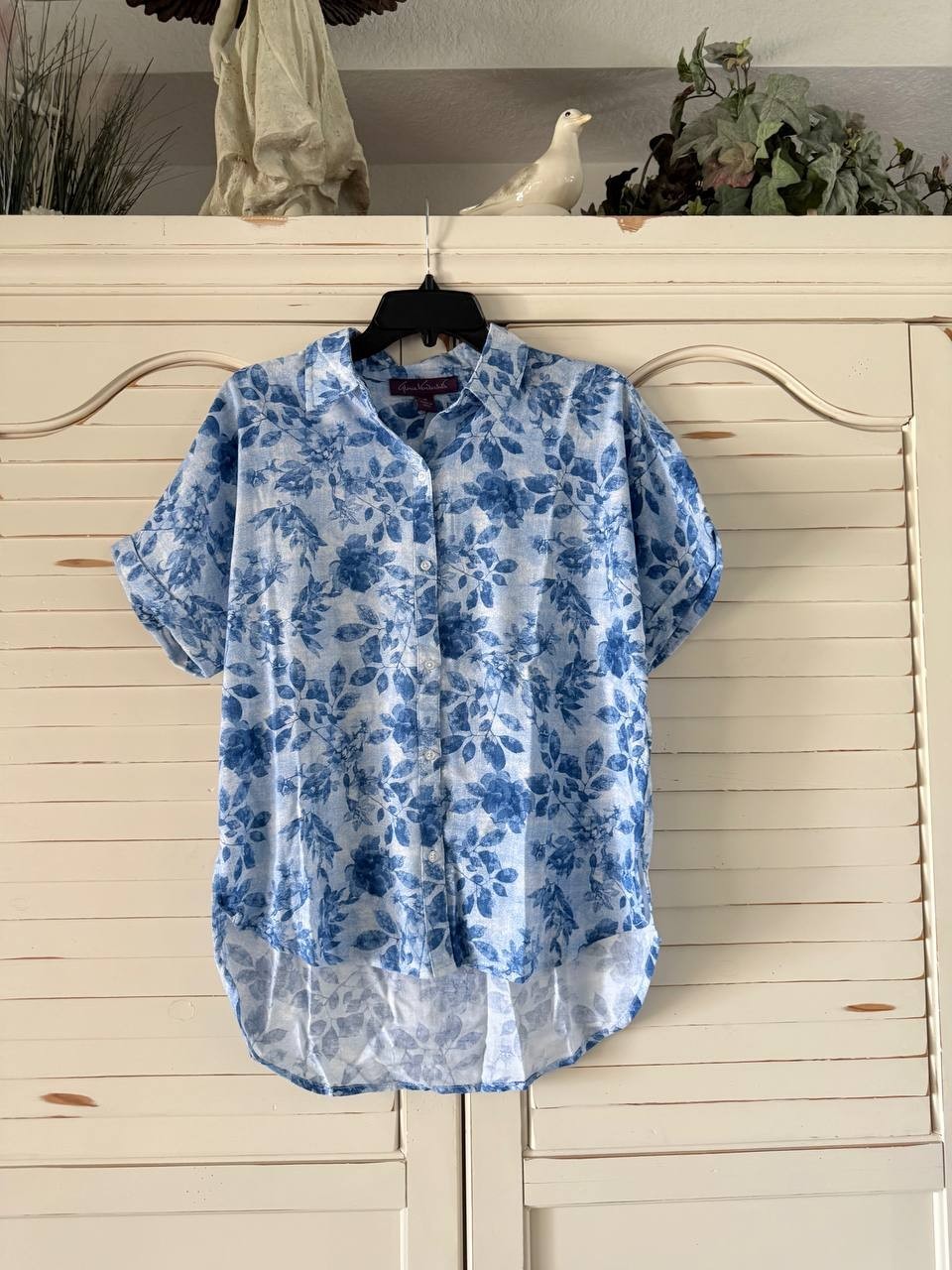 Gloria Vanderbilt Daisy Shirt M Blue Floral Short Sleeve Top New No Tags