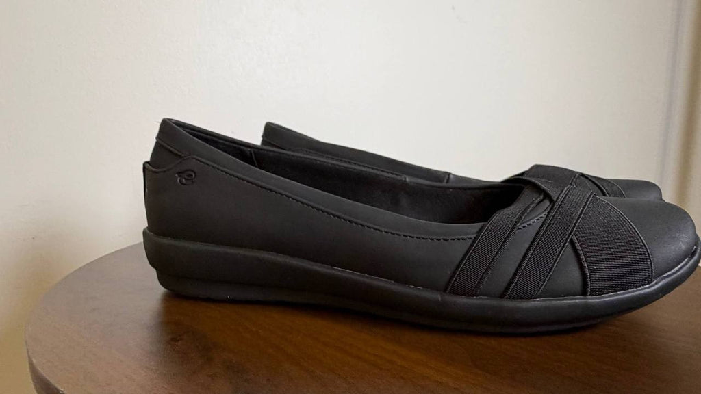 Easy Spirit Slip‑On Flats 6.5M Black Synthetic New in Box MSRP $69