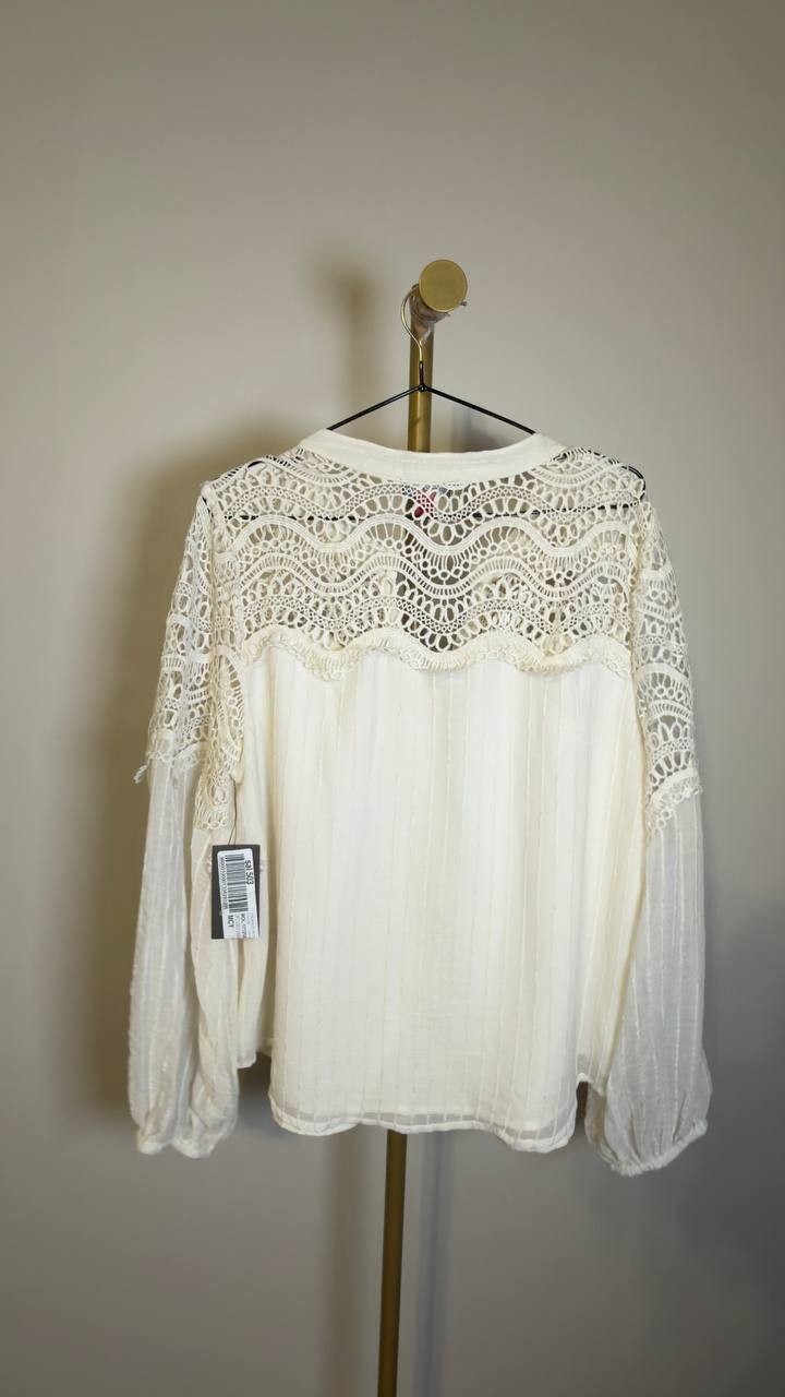 Vince Camuto Women’s V‑Neck Long Sleeve Button Blouse New Ivory L NWT $109