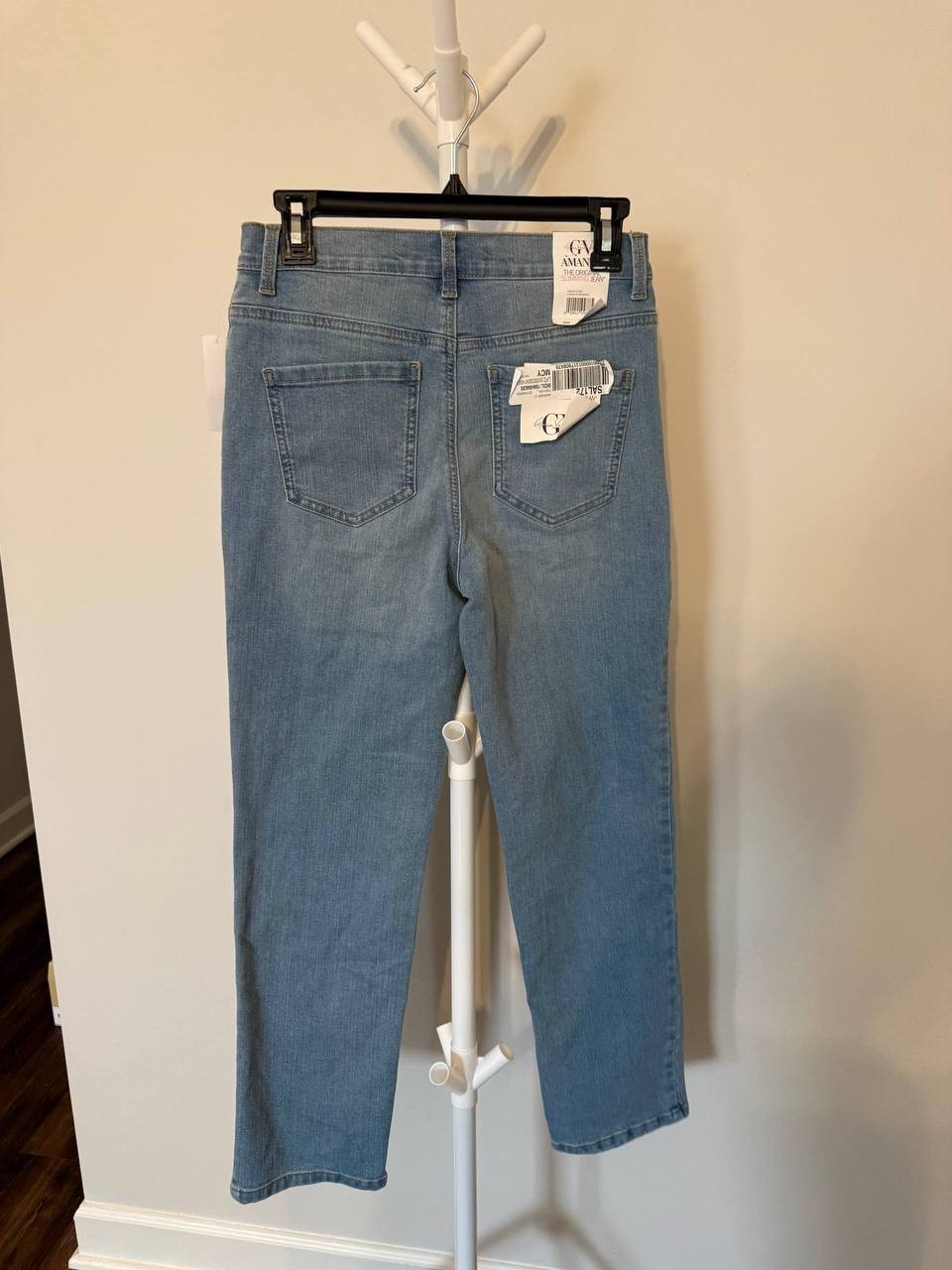Gloria Vanderbilt Petite Amanda Jeans Light Blue Size 6P NWT Slimming MSRP$48