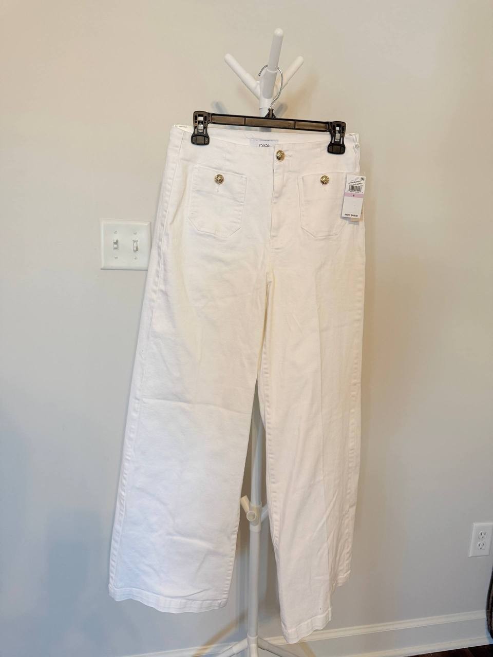 CeCe Front‑Pocket Wide‑Leg White Denim Jeans – Size 6 – NWT – $119