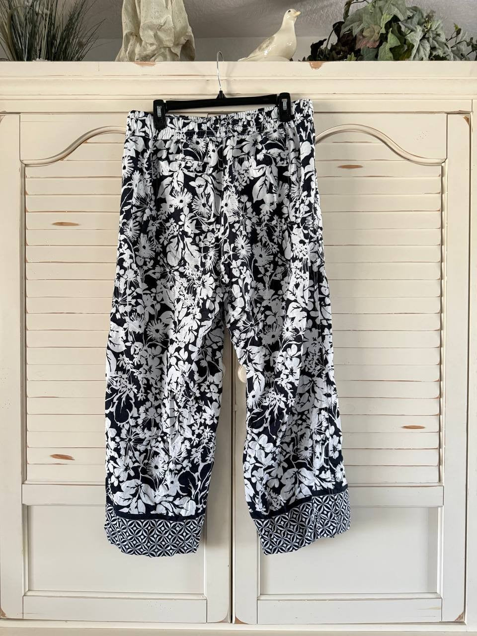 Tommy Hilfiger Women's Floral-Print Pull-On Wide-Leg Pants – Size L