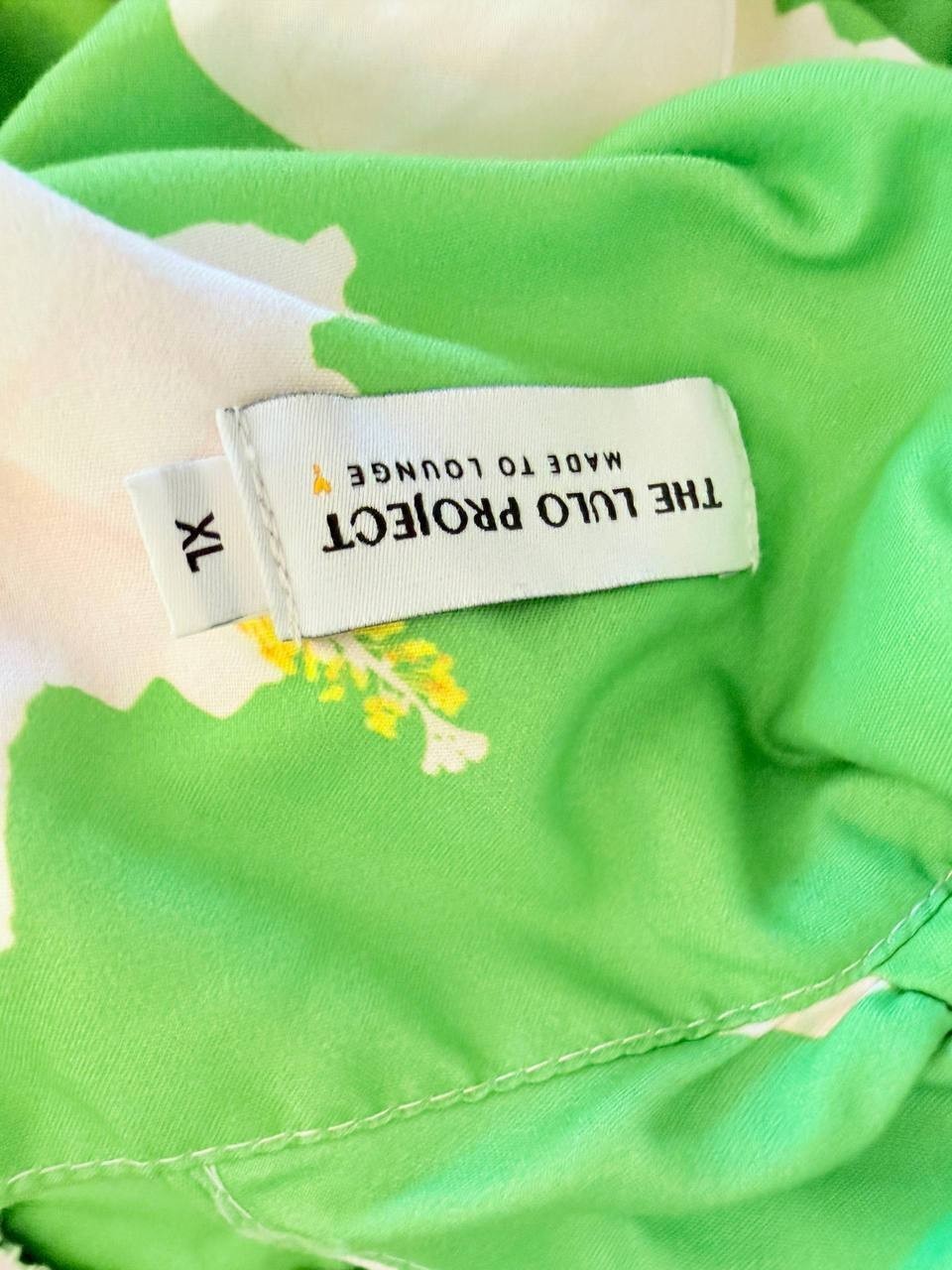 The Lulo Project Floral Ruffle‑Sleeve Dress Green XL NWOT Vibrant Print