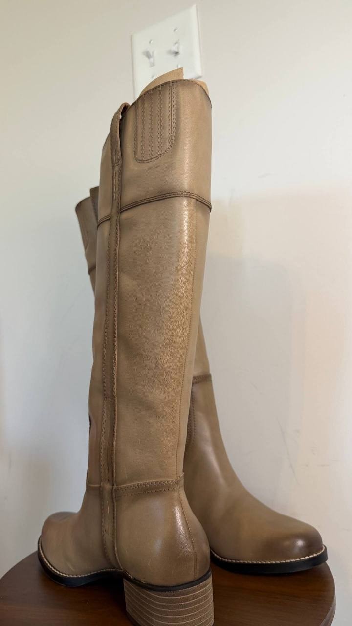 Lucky Brand Hybiscus Women’s Knee High Riding Boots Silver 9.5M Leather $229