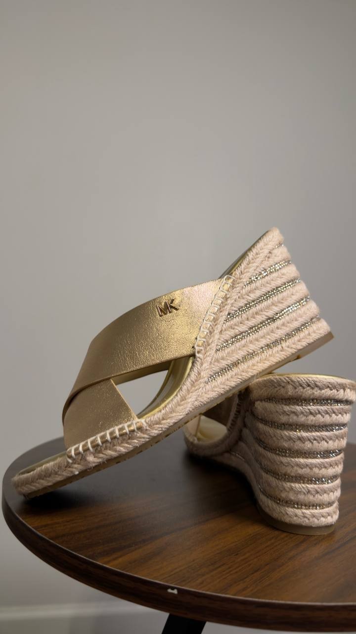 Michael  Michael  Kors  Wedge  Sandals  Pale  Gold  6.5  M  New  $139.50