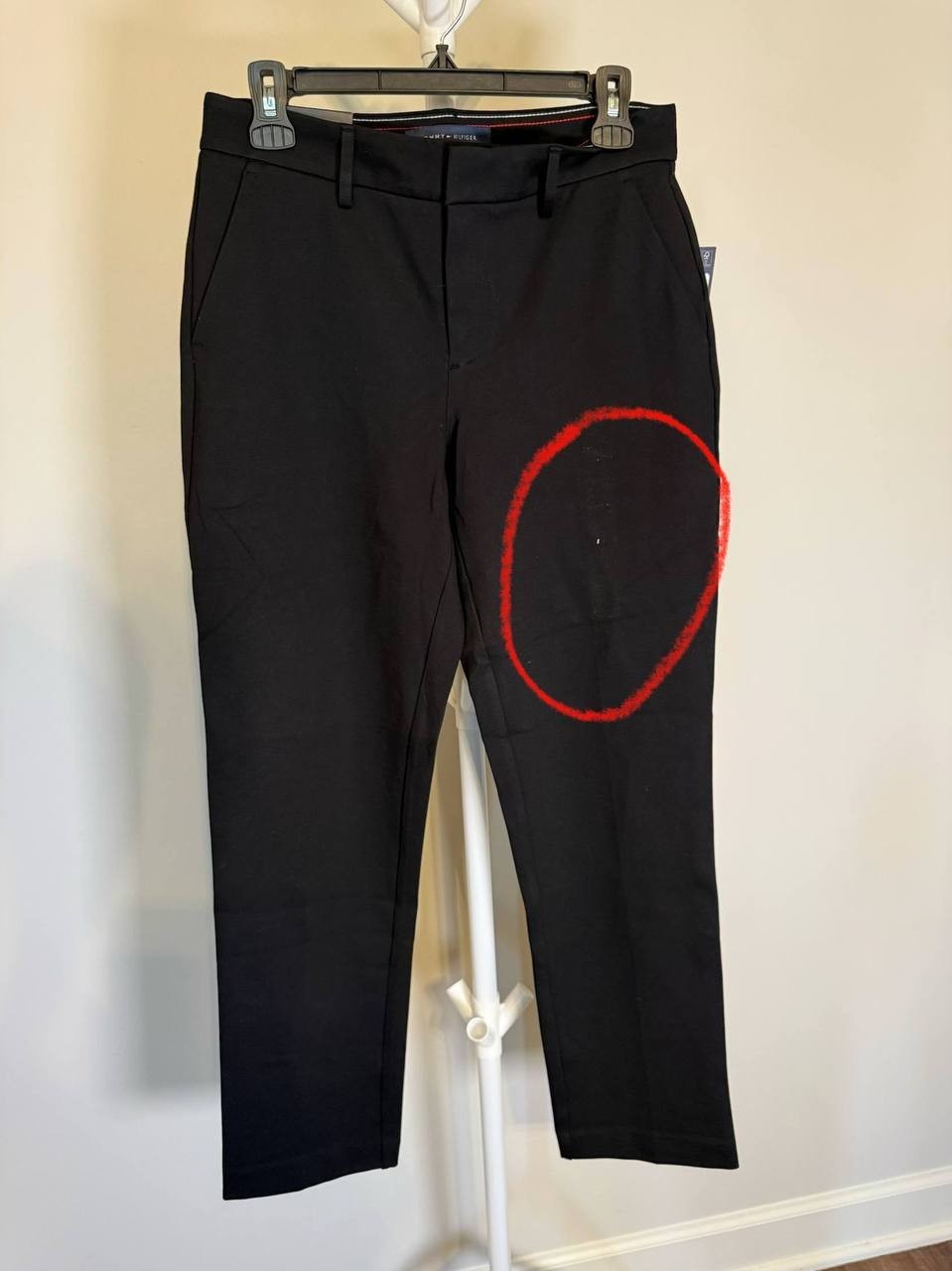 Tommy Hilfiger Hampton Sportswear Bottoms – Size 8 – Damaged – Read Description
