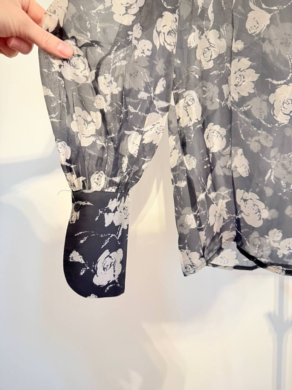 Gratia Sheer Floral Bow-Tie Blouse – Size S – NWT