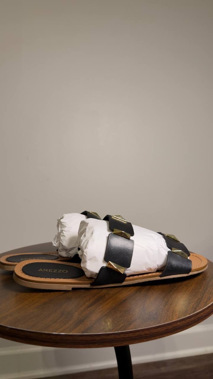 Arezzo  Slide  Sandals  Black  8.5B  New  $79