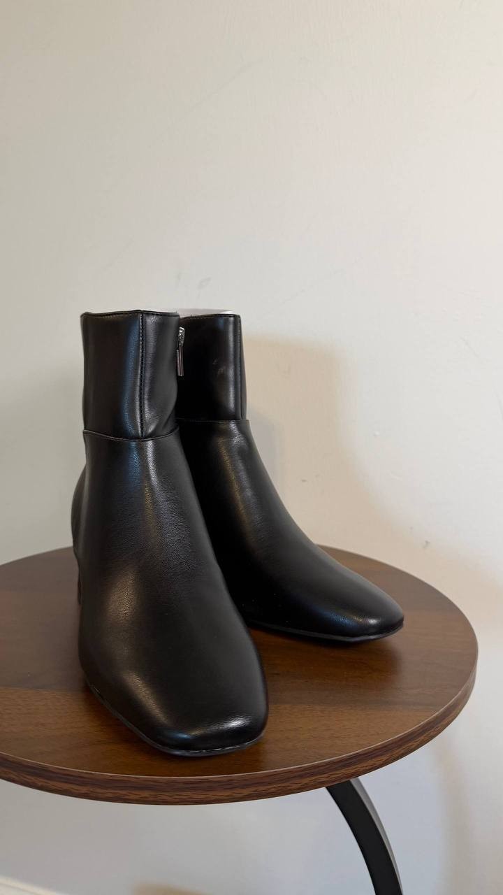 Calvin Klein Parry Booties 6M Black Man‑Made Square Toe Block Heel NIB msrp$129