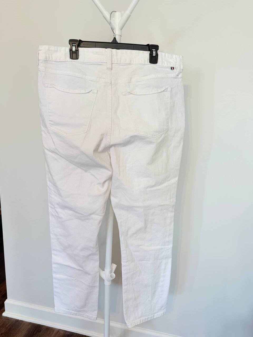 Tommy Hilfiger Plus Size Skinny Jeans – Size 20W – NWT