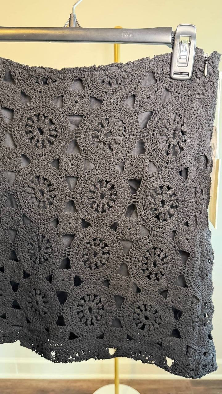 Parker Circle Lace Crochet Mini Skirt Reach Black 6 NWT $99