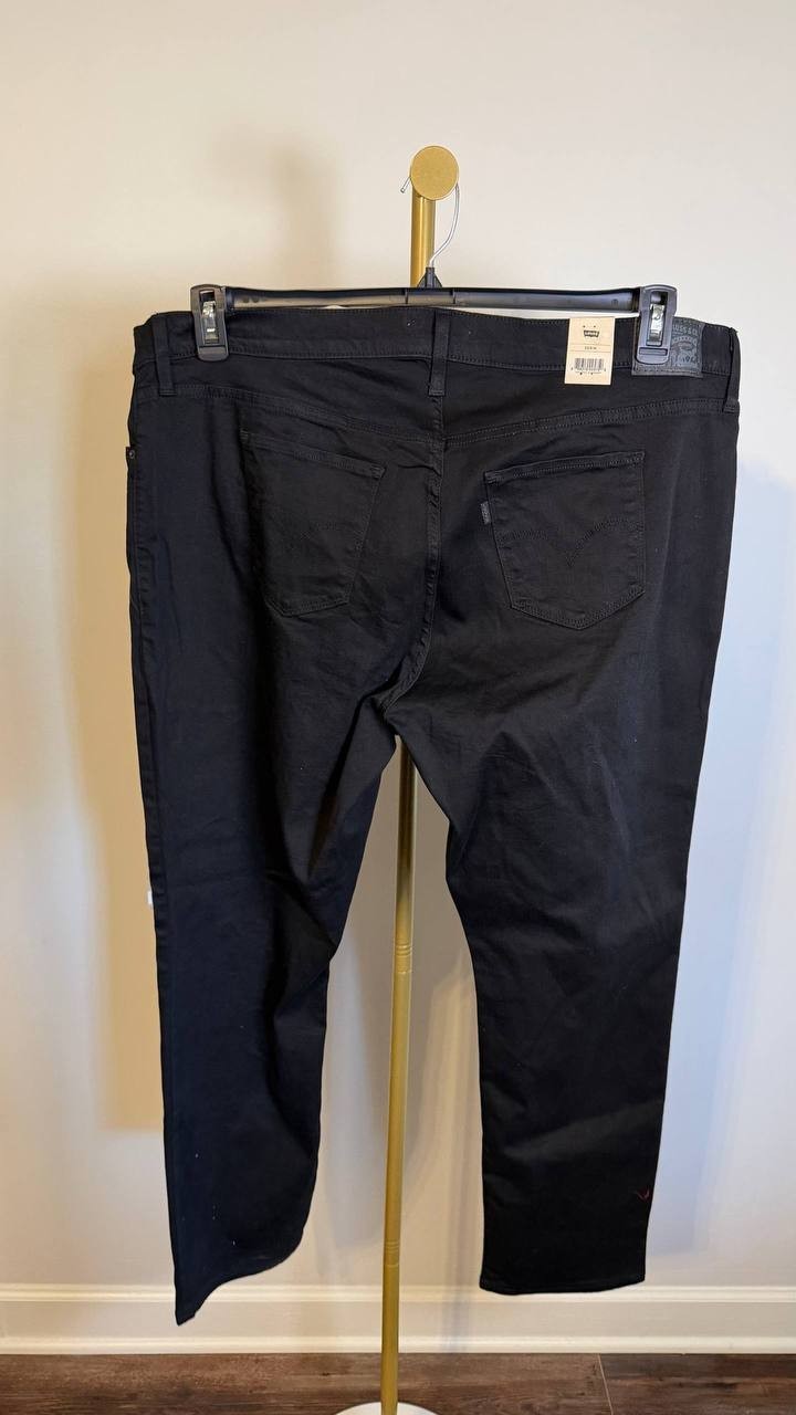 Levi’s Women’s Plus Shaping Jeans Black 22W M $69.50 NWT