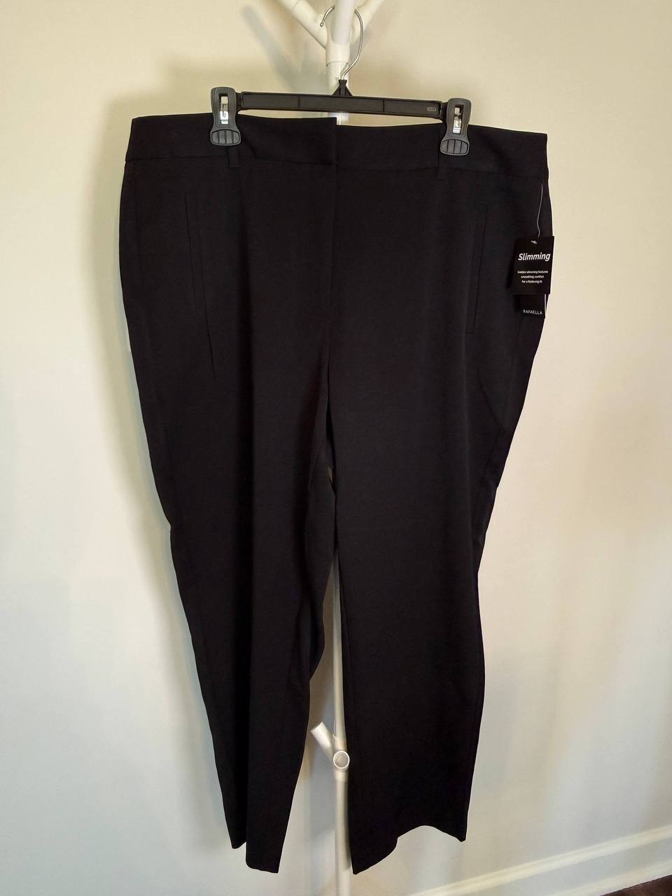 Rafaella Plus Size Straight‑Leg Ankle Pants – Size 16 – Black – NWT – $89