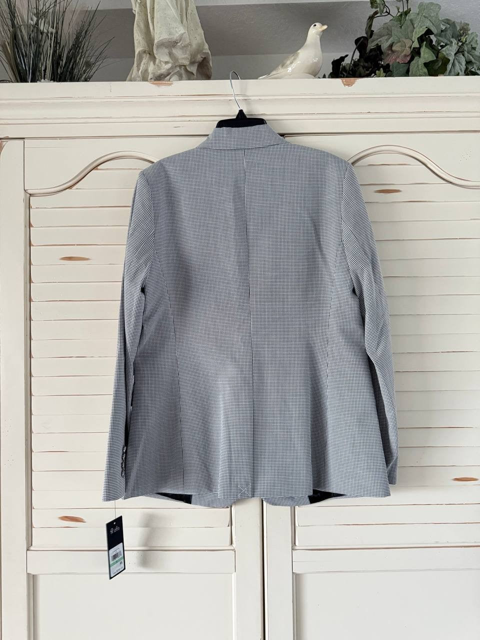 Karl Lagerfeld Paris Gray Pinstripe Blazer Size 8 NWT $189 – Elegant Power Look