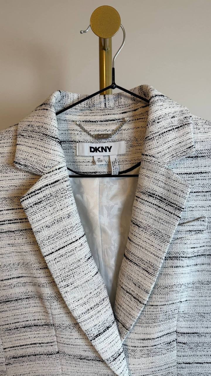 DKNY Women’s White Tweed Notch-Collar One-Button Long Blazer Size 2P NWT $179