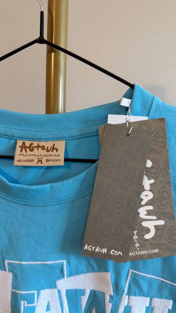 AGTAWH Men’s Graphic Logo T‑Shirt Blue M $52.90 NWT