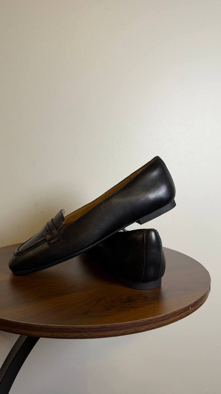 Easy Spirit Women’s Slip-On Loafers 6M Black Leather – New in Box MSRP $99