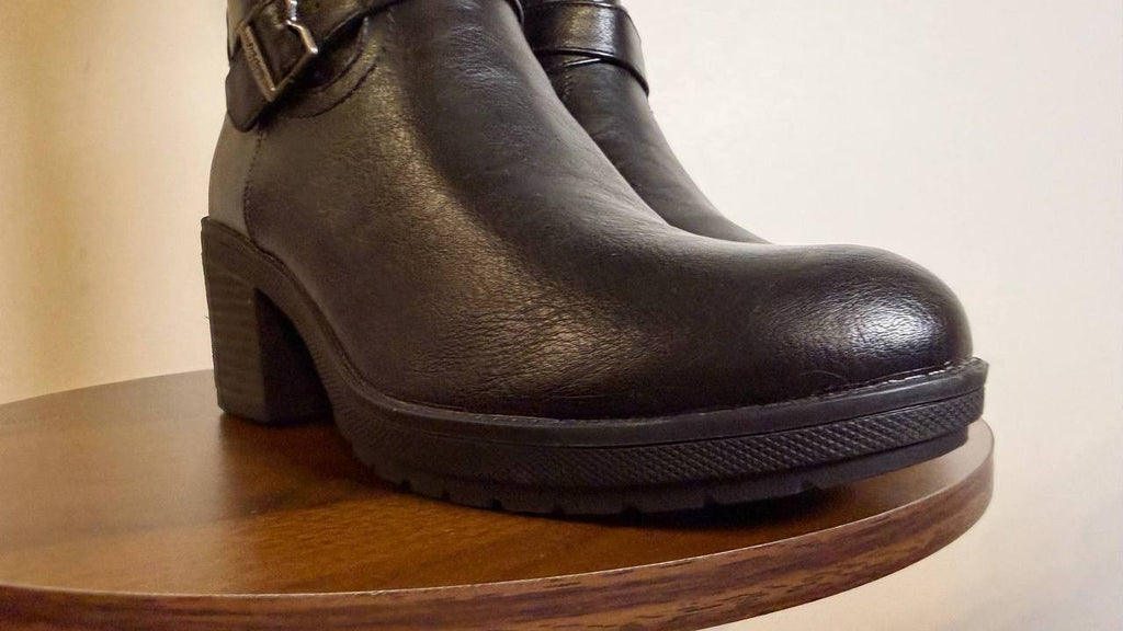Dr. Scholl’s Prairie Riding Boots 7.5M Black Synthetic Block Heel NIB msrp $160