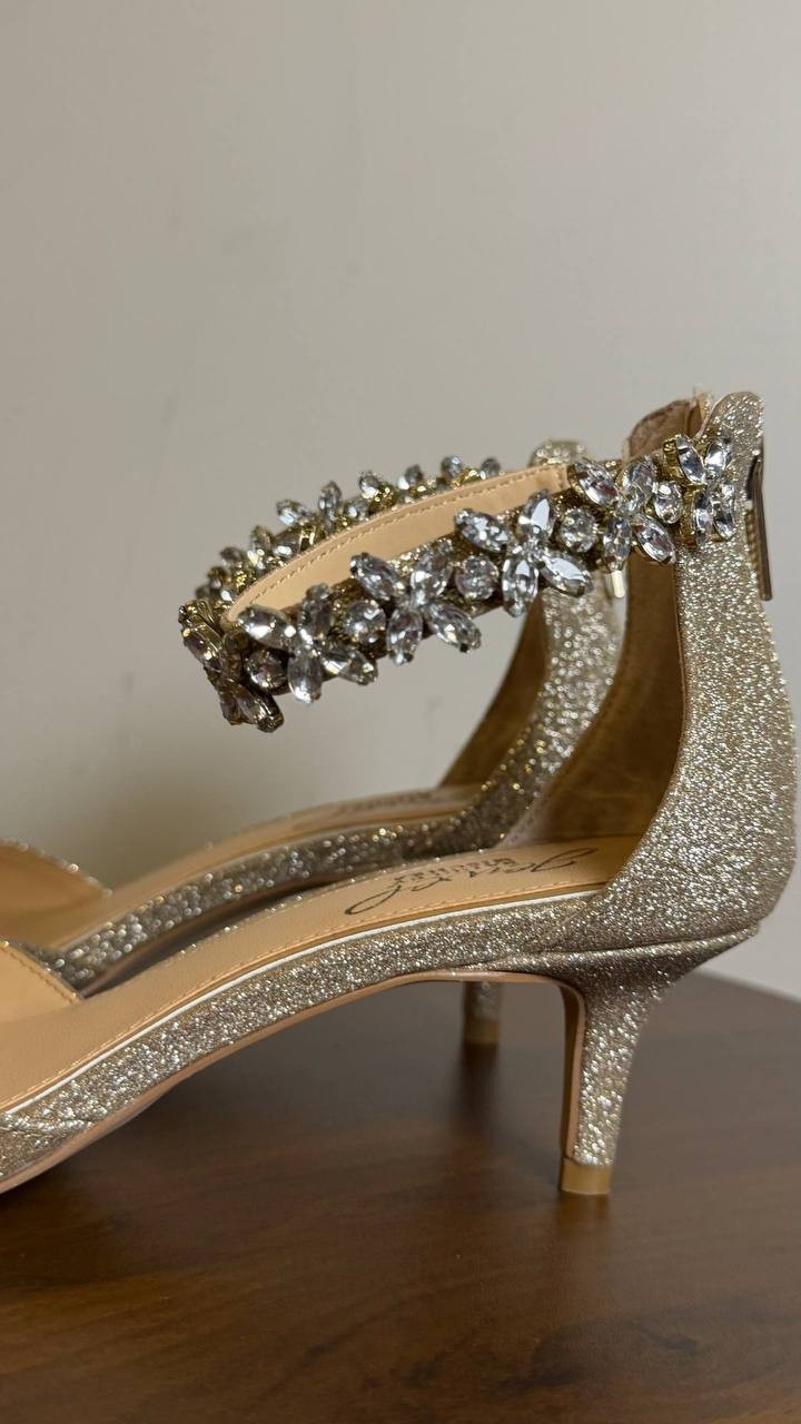 Jewel Badgley Mischka Raleigh Pumps Gold Glitter 7 Man‑Made MSRP $109 NWB