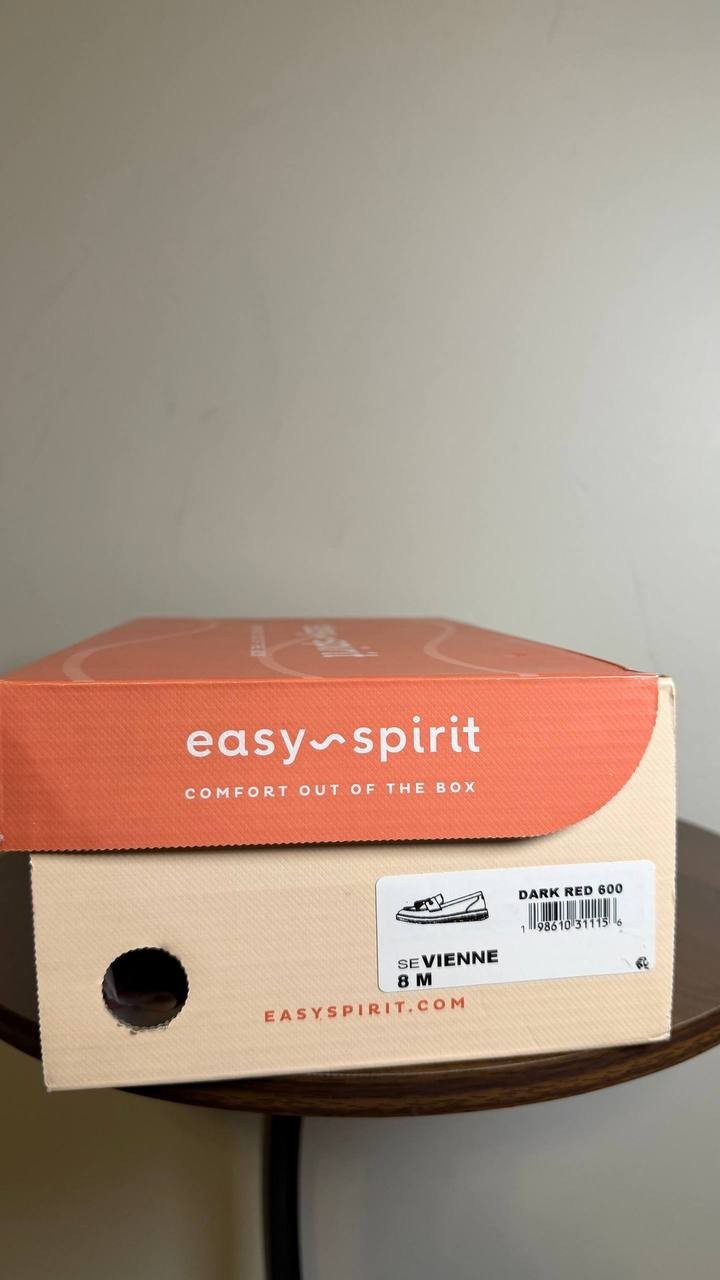 Easy Spirit Vienne eFlex Tassel Slip‑On Loafers Dark Red Suede 8M NWB MSRP $109