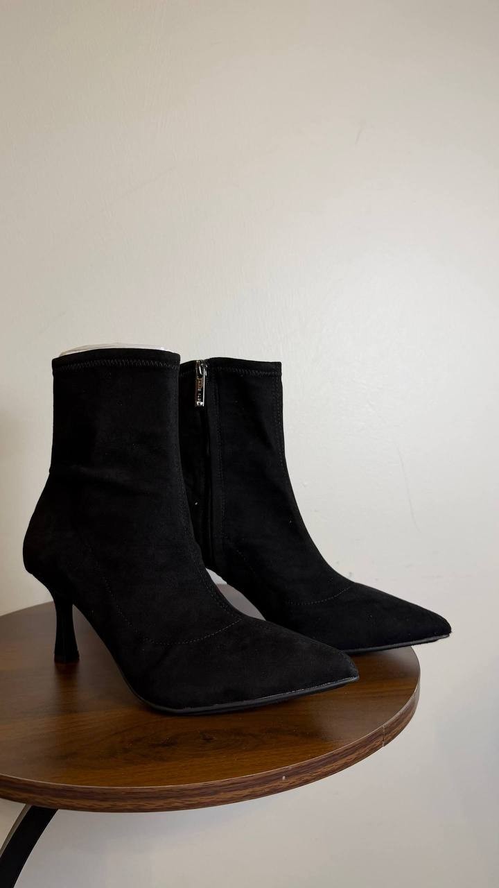 Anne Klein Black Man‑Made Reesse Heeled Boots 6.5M New in Box MSRP $119