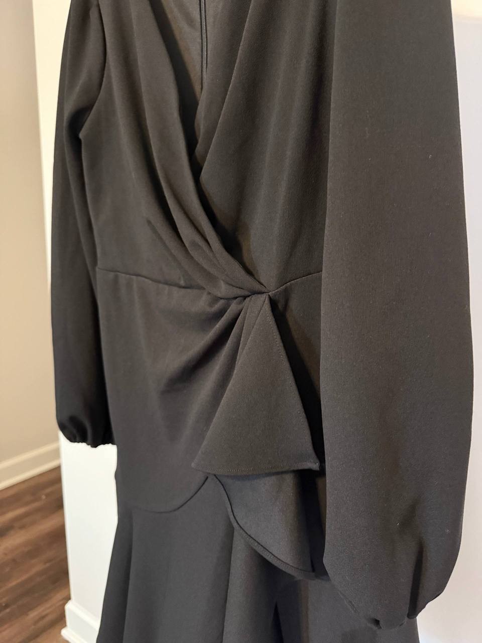 DKNY Women’s Solid Wrap Sheath Dress – Black – Size 4 – NWT – $129