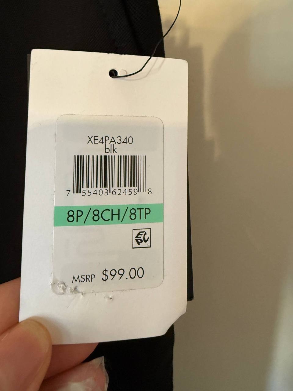 DKNY Black Cargo-Style Pants – Size 8P – NWT – $99