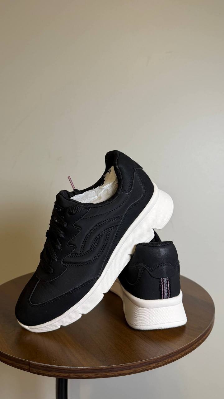 Ryka Black Fabric Walking Sneakers 5.5M NIB MSRP $89.99