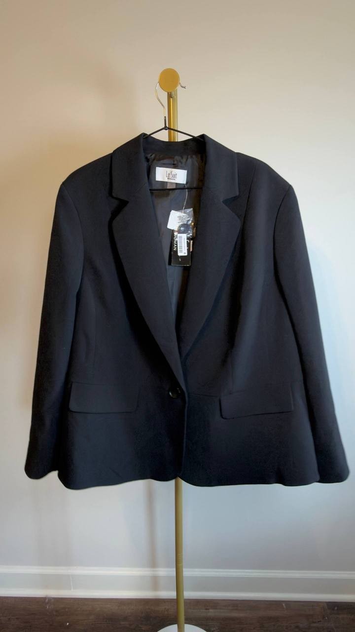 Le Suit Women’s Plus Single‑Button Blazer Black 18W NWT