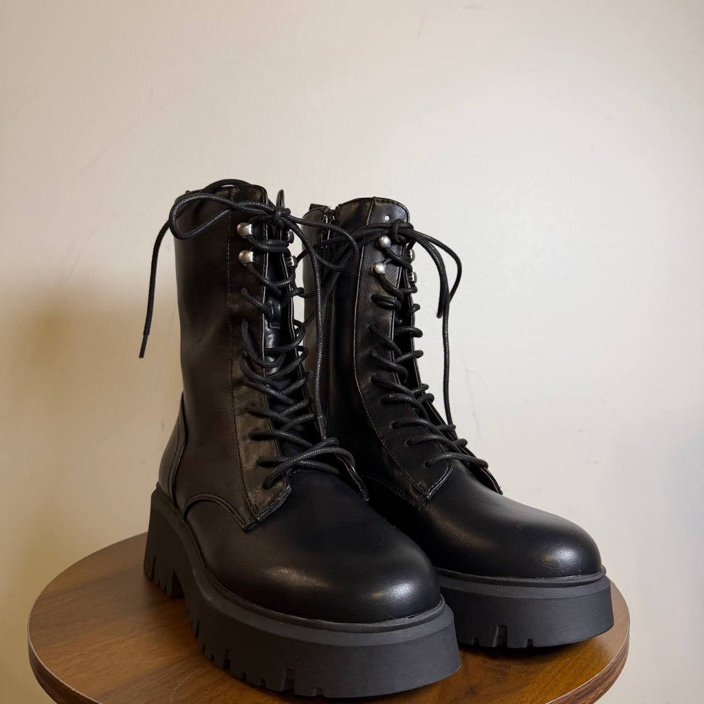 Madden Girl Women’s Maisey Combat Boots Black 6.5 Man‑Made MSRP $89.99 NWB