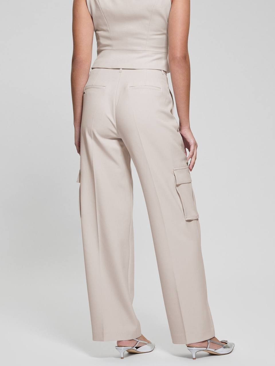 Guess Women’s Eco Matea Perfect Cargo Pants Beige XL $148 NWT