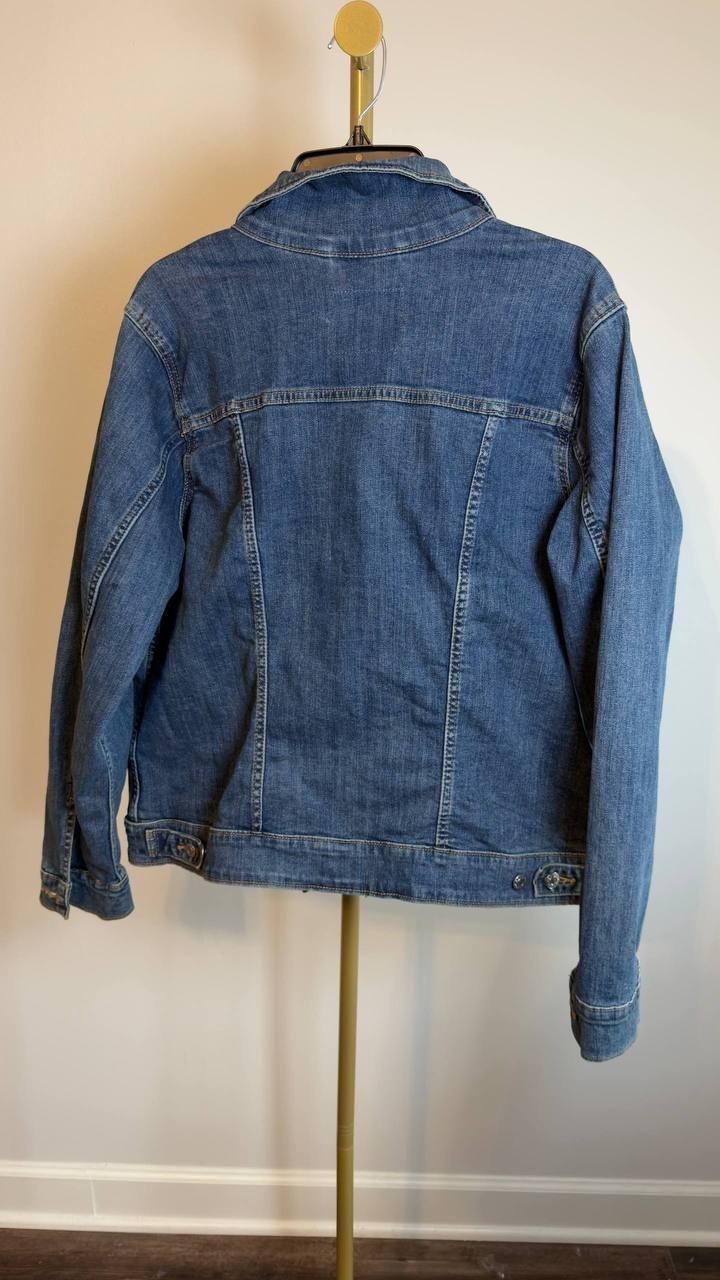 Levi’s Original Trucker Jacket Plus Size Medium Wash 1X NWT $79.50