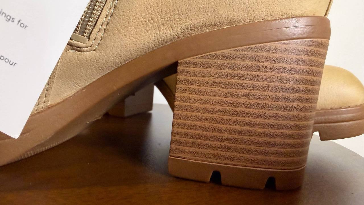 Naturalizer Madalynn Bootie 9W Sand Brown Waterproof Almond Toe Zip NIB msrp$185