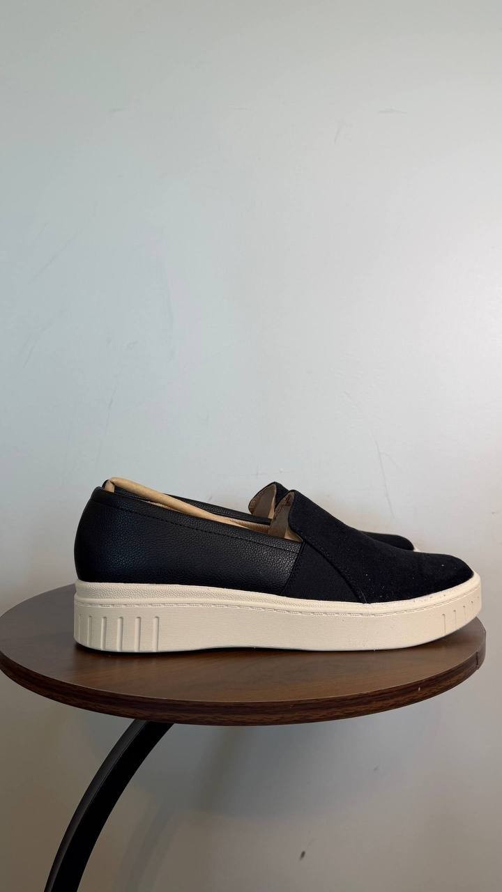 LifeStride Grandeur Women’s Slip-On Sneaker Black 10M Synthetic/Fabric $80 NWB