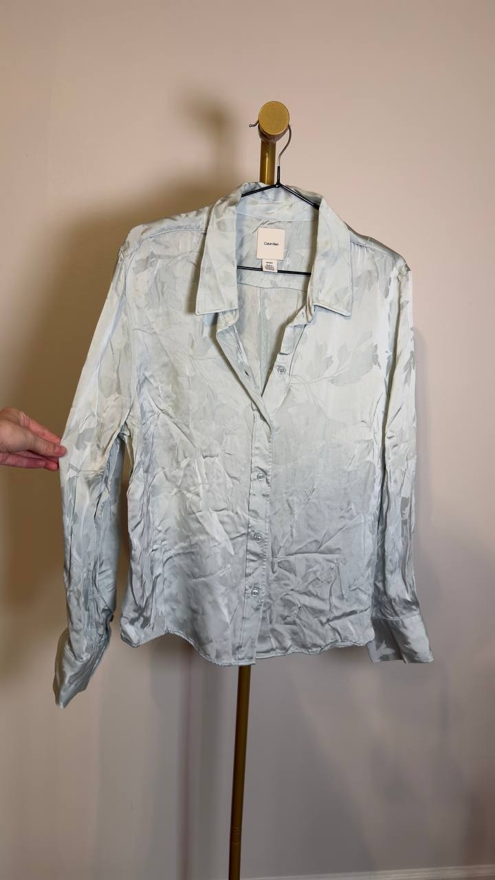 Calvin Klein Women’s Viscose Jacquard Slim Shirt Pale Meadow Floral XL NWT  $149