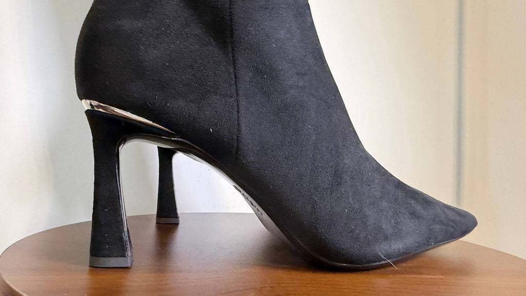 DKNY Toe Dress Boots 11M Black Rubber New in Box MSRP $199