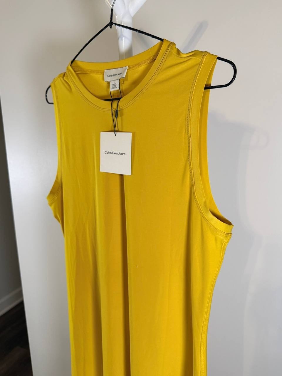 Calvin Klein Lemon Amber Midi Dress – Size L – NWT